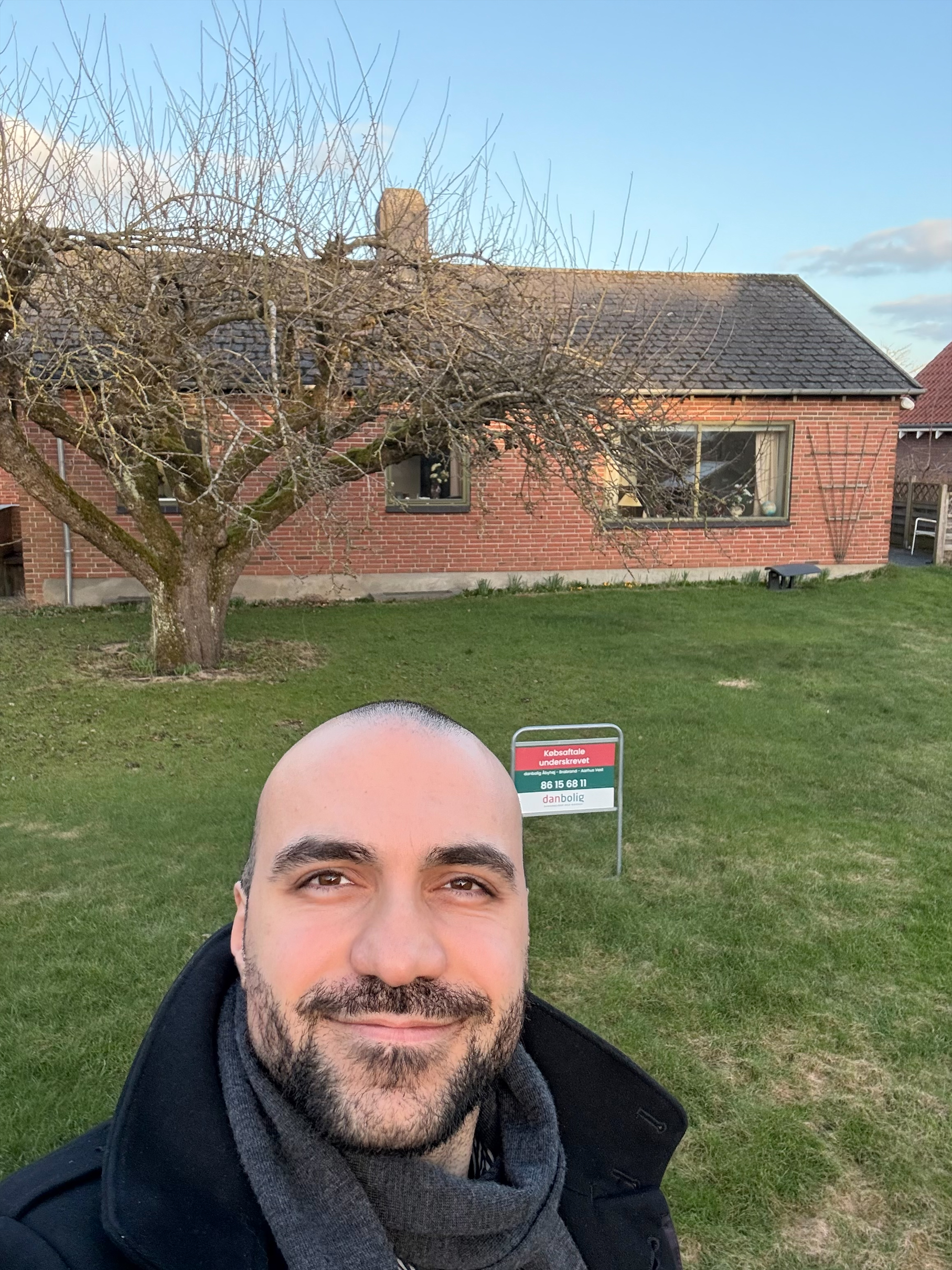 Roni ved salg i vintervejr